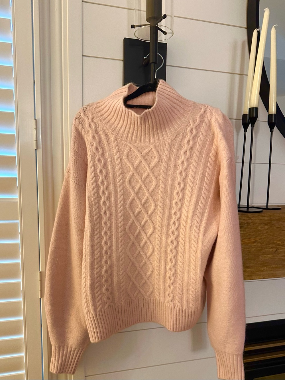 GAP Cable-Knit Turtleneck Sweater - Light Pink